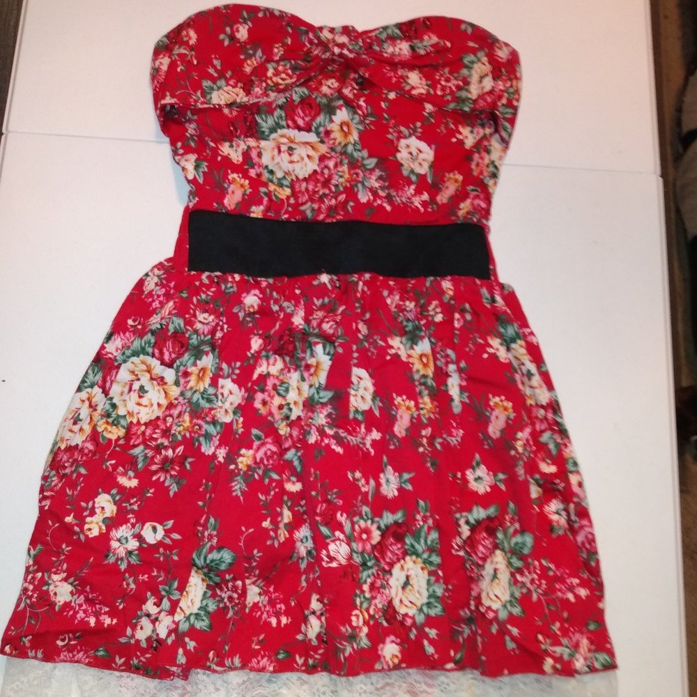 Sugar and Spice Red Floral Strapless Dress, Juniors Size: S
